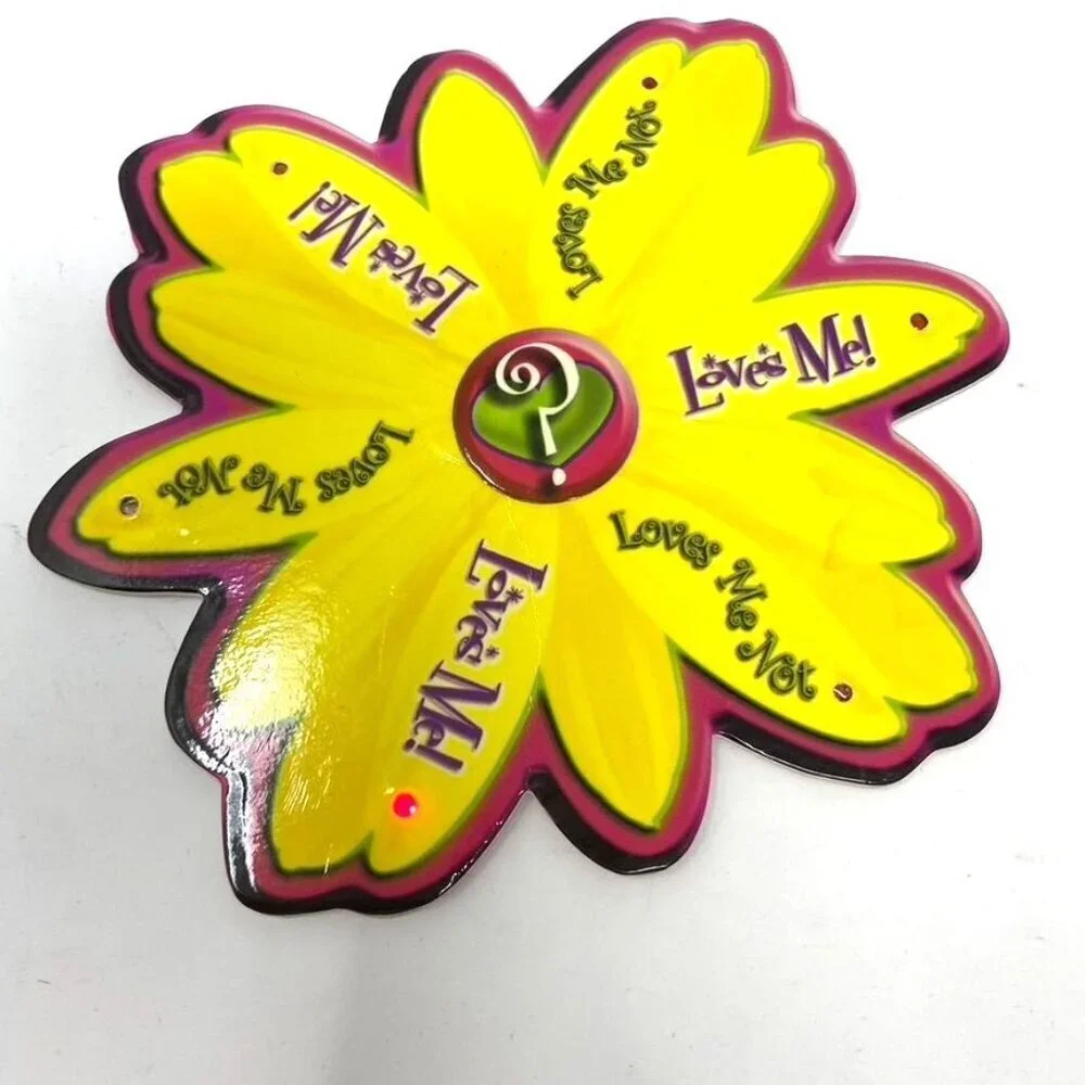 Vintage Hasbro 2003 ThinTronix Wanna Know Loves Me Loves Me Not